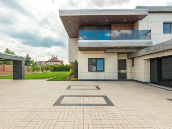  Zašto i kako sam popločao svoje dvorište betonskom galanterijom